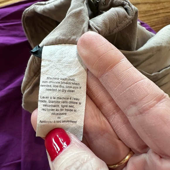 Anthropologie Left Of Center Diagonally Divided Women’s Two Toned Pleated Skirt - Picture 4 of 8